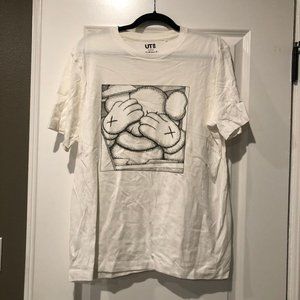 KAWS x Uniqlo Tee